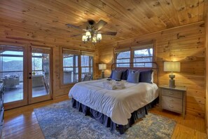 4 bedrooms, iron/ironing board, travel cot, WiFi - Sharin-A-Lakeview | Free Night Offer! (Blue Ridge)