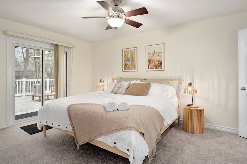 4 Schlafzimmer, Bügeleisen/Bügelbrett, Reisekinderbett, WLAN