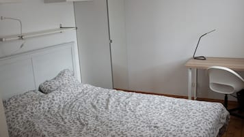 2 chambres, fer et planche Ă repasser, Wi-Fi, draps fournis