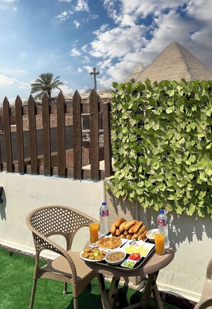 Desayuno continental incluido todos los días 