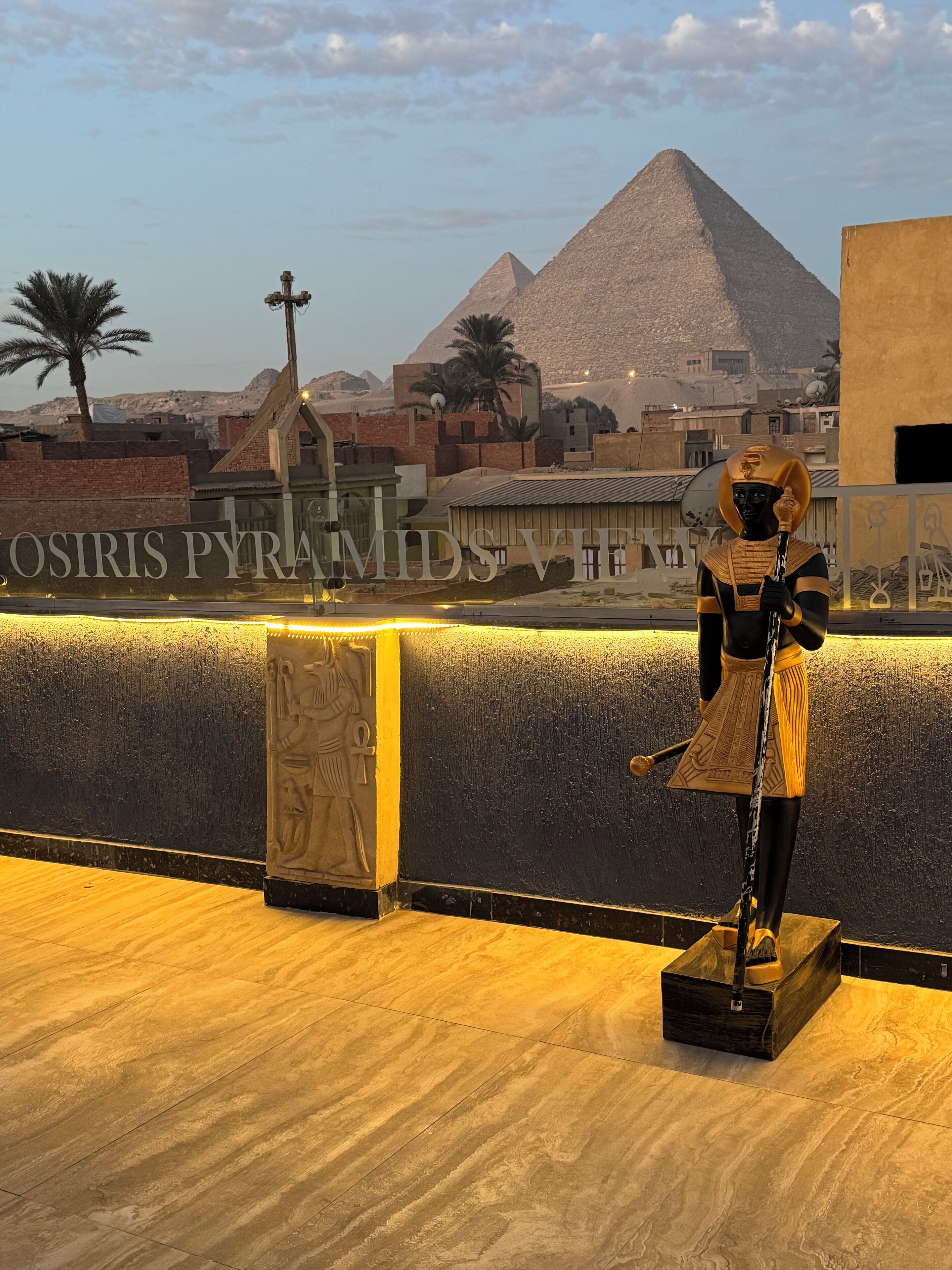Foto - Osiris pyramids view inn