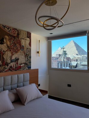 Rooftop terrace - Osiris pyramids view inn (Giza)