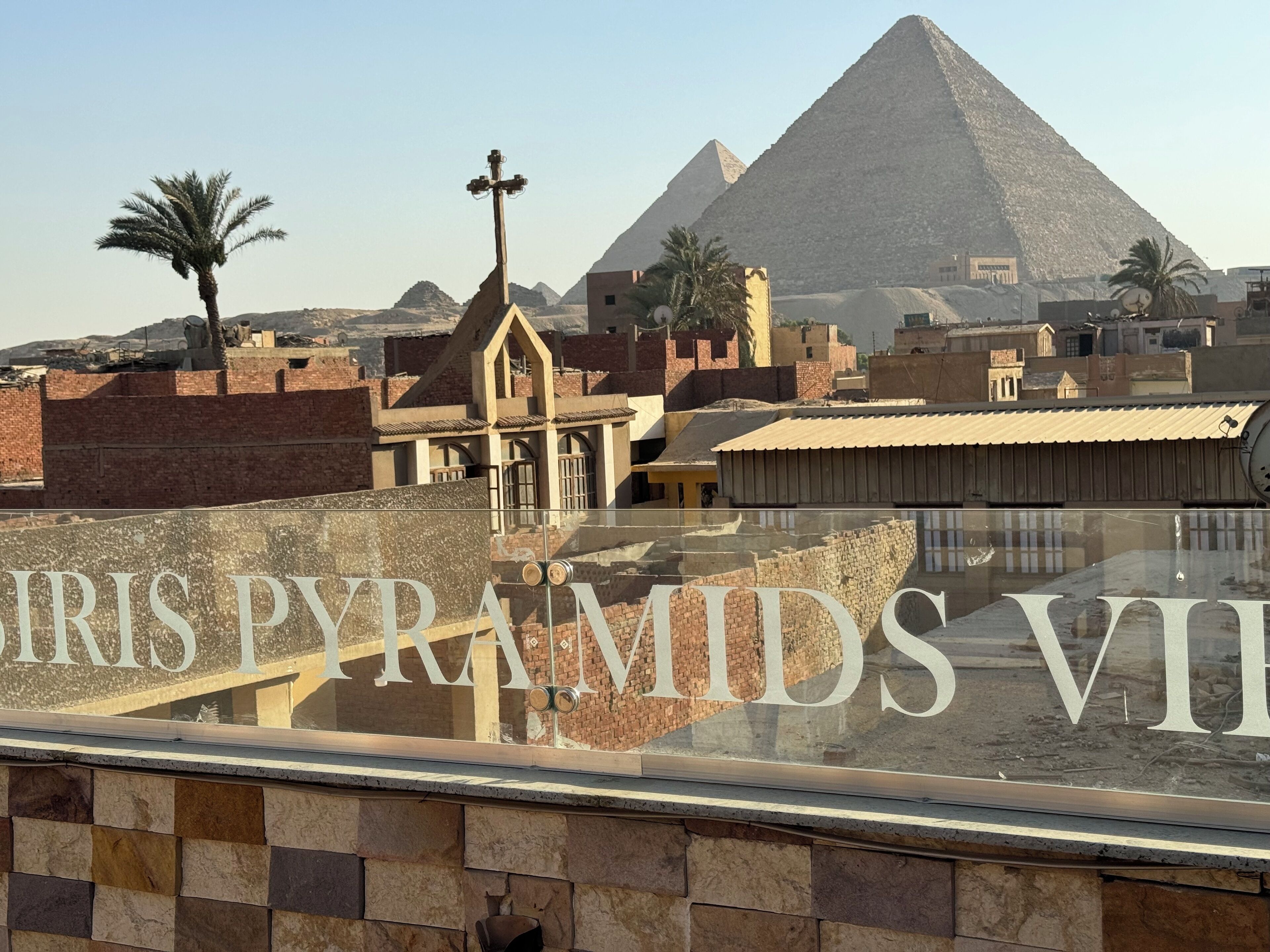 Foto - Osiris pyramids view inn