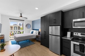 1 bedroom, free WiFi, bed sheets - Perfect location - 2 min walk UAB (Birmingham)