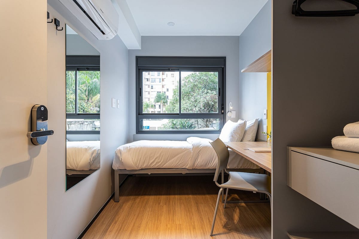 Superior Apartment | 1 bedroom, desk, laptop workspace, free WiFi