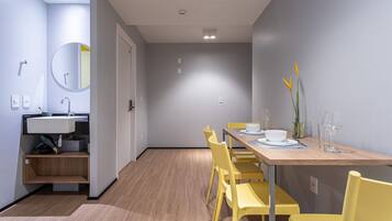 Superior Apartment | Dining