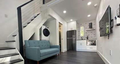 Tiny Home 6 Minutes From Raleigh Durham Airport