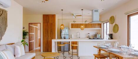 Televisión, oficina