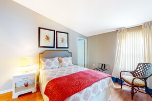 4 habitaciones, tabla de planchar con plancha, internet y ropa de cama 