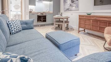 Smart TV 32 polegadas com canais a cabo, TV