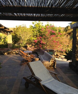Terrace/patio - In the Nature Park, country house surrounded by greenery and surrounded by silence (Pantelleria)