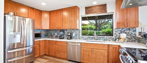 Fridge, microwave, oven, dishwasher