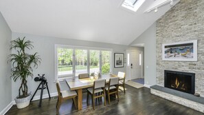 Dining - Beautiful Wainscott Home, Open Layout, Private Pool, Natural Light (Wainscott)