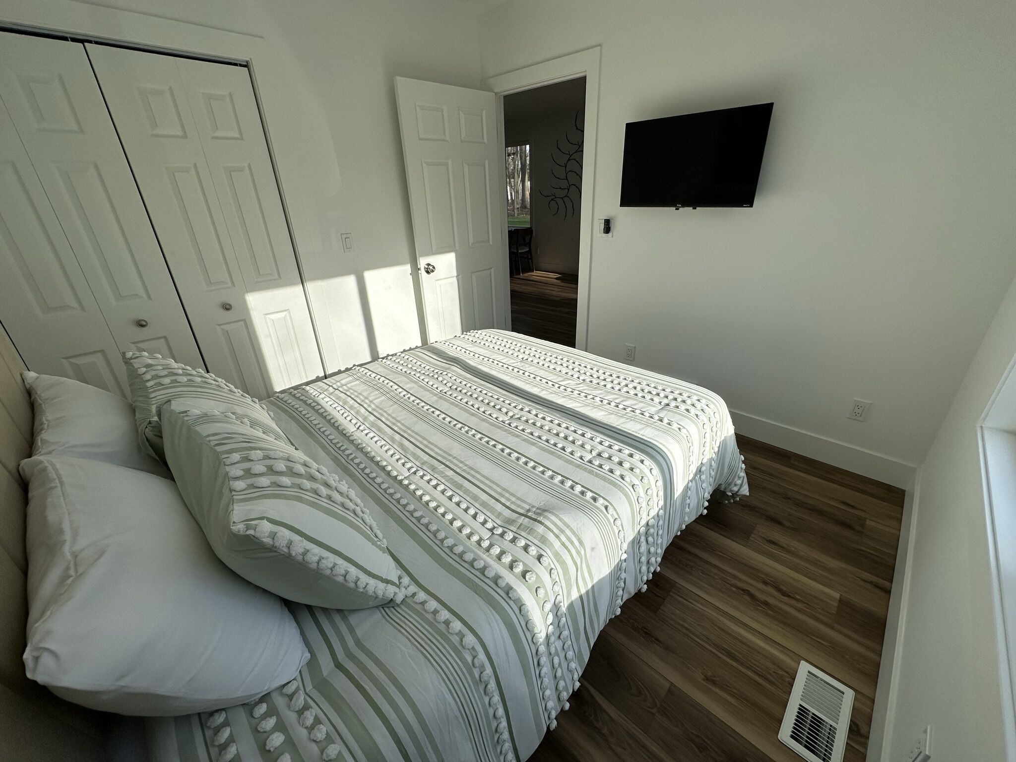 Cozy Hidden Retreat Close to Lake Michigan