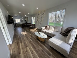 Smart-tv en een stereo