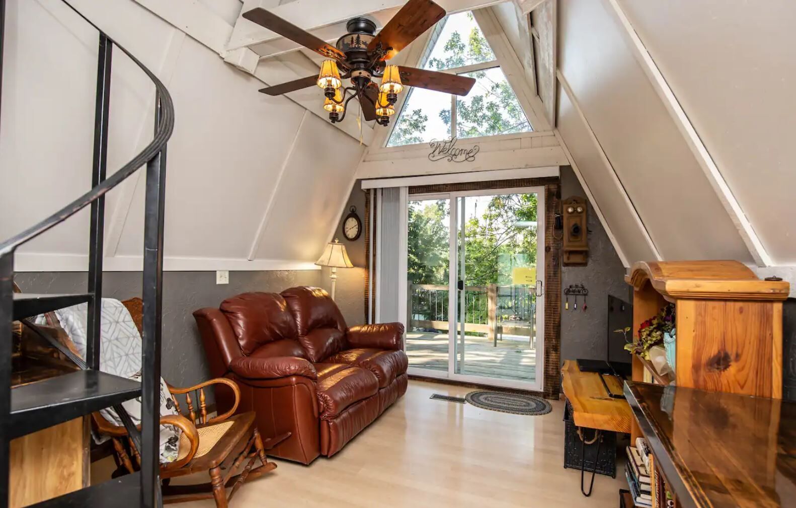 Cute Little A-Frame Cabin at Table Rock Lake