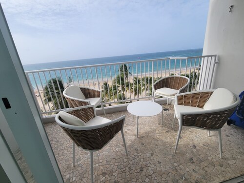Relax Oceanfront @ Marbella West