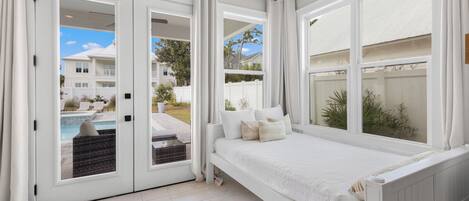 5 dormitorios, tabla de planchar con plancha, wifi y ropa de cama