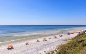 Beach - Large Home + Private Pool, Beach & Steps to Beach (Seacrest)
