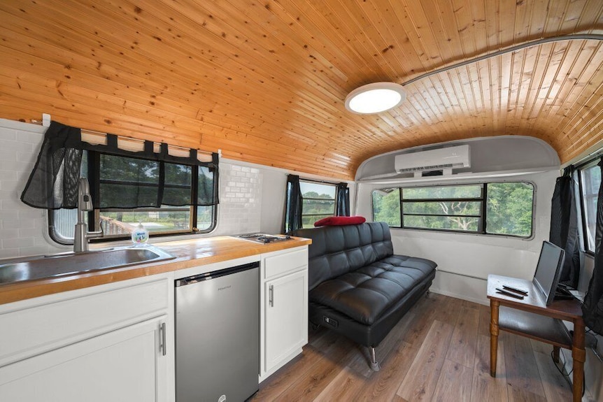 Ultimate Family River Retreat: Pickleball, Pool Table & Private Water Access - San Marcos, TX