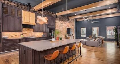 Luxury Loft Overlooking Downtown