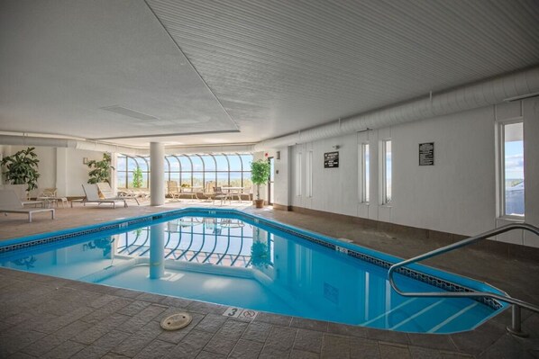 Indoor pool, a heated pool - Seawatch Oceanview Unit 502 (Old Orchard Beach)