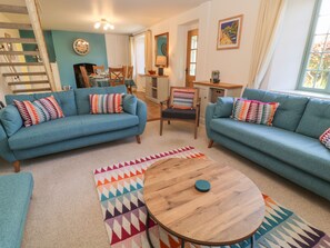 Living area - Church Hill Cottage (Tavistock)