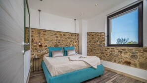 3 chambres, fer et planche à repasser, Wi-Fi gratuit, draps fournis