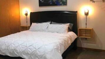 2 bedrooms, free WiFi, bed sheets