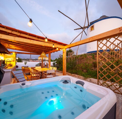 The Indigo Windmill Retreat, Areia Branca