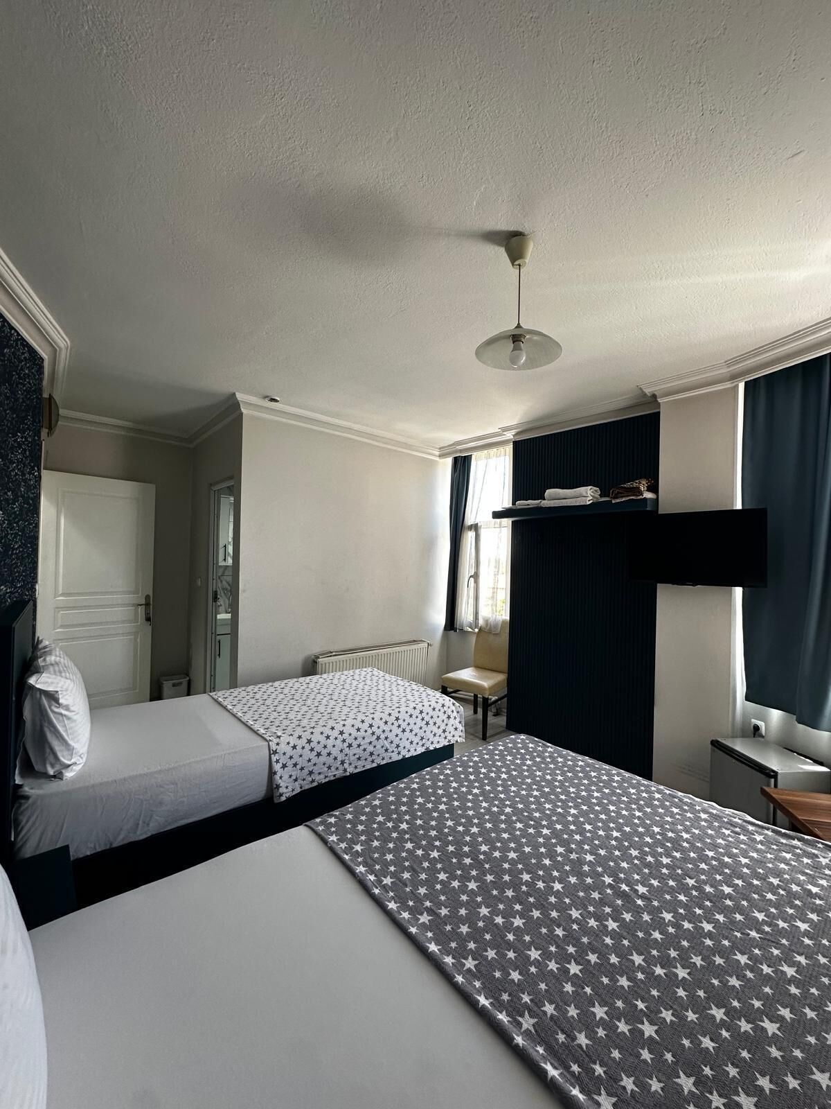Premium bedding, WiFi (free), bed sheets