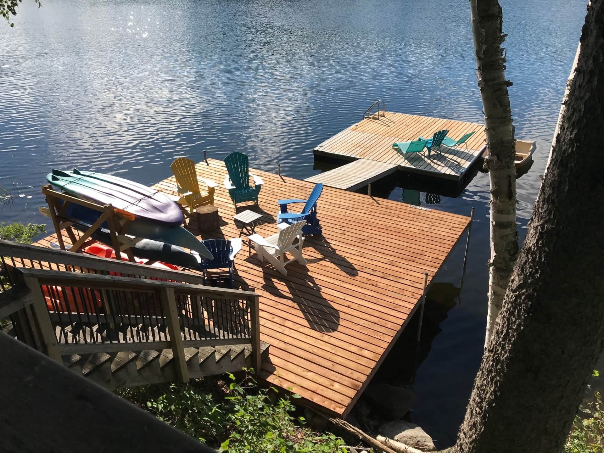 Highland Hideaway - Beautiful Lake Front Family Cottage