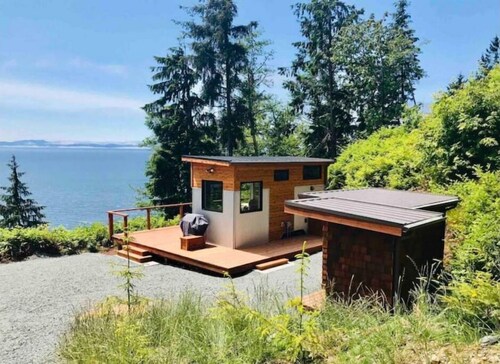 Oceanfront Tiny Home 