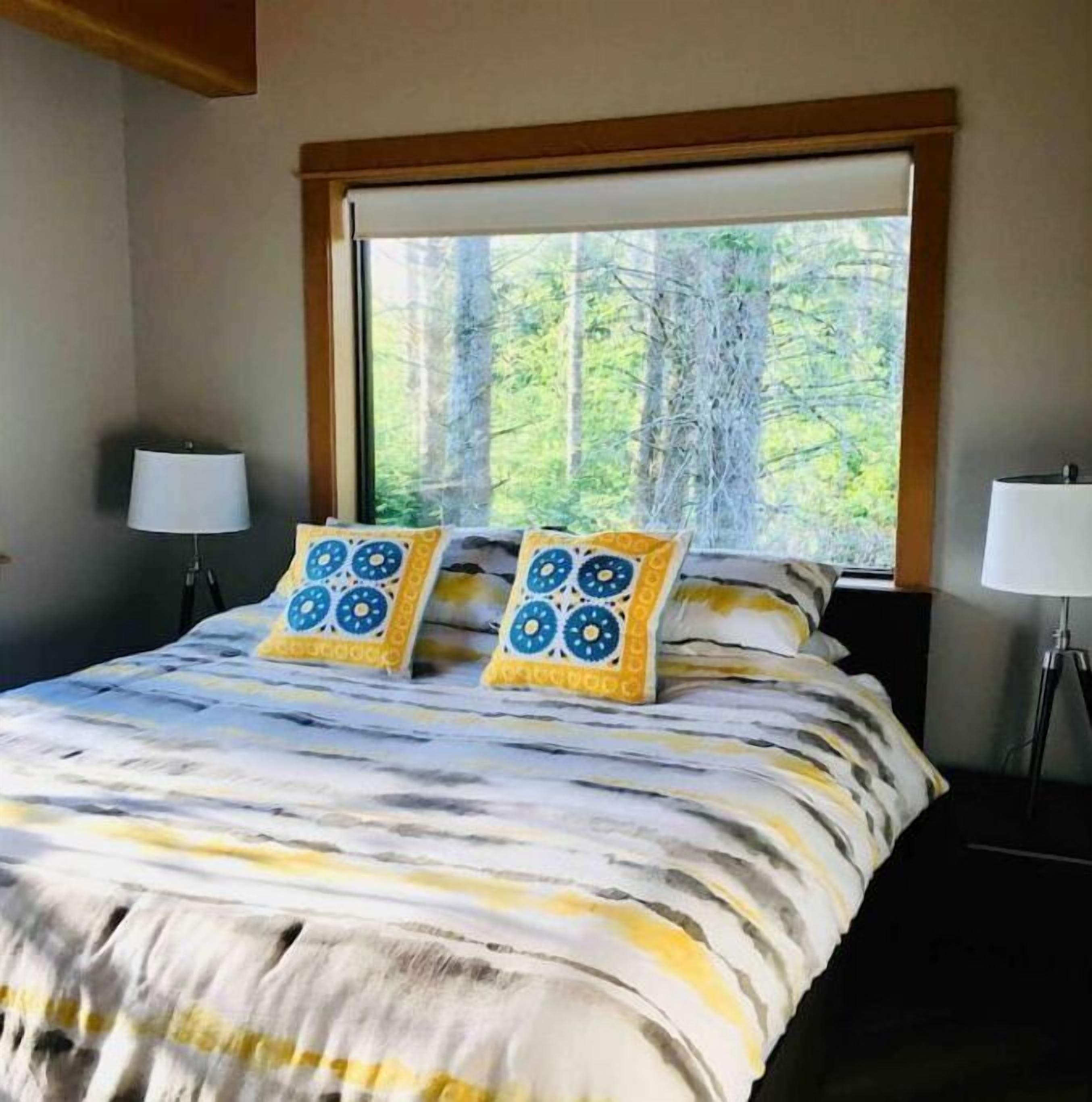 Oceanfront Nature Retreat  - Jordan River, BC