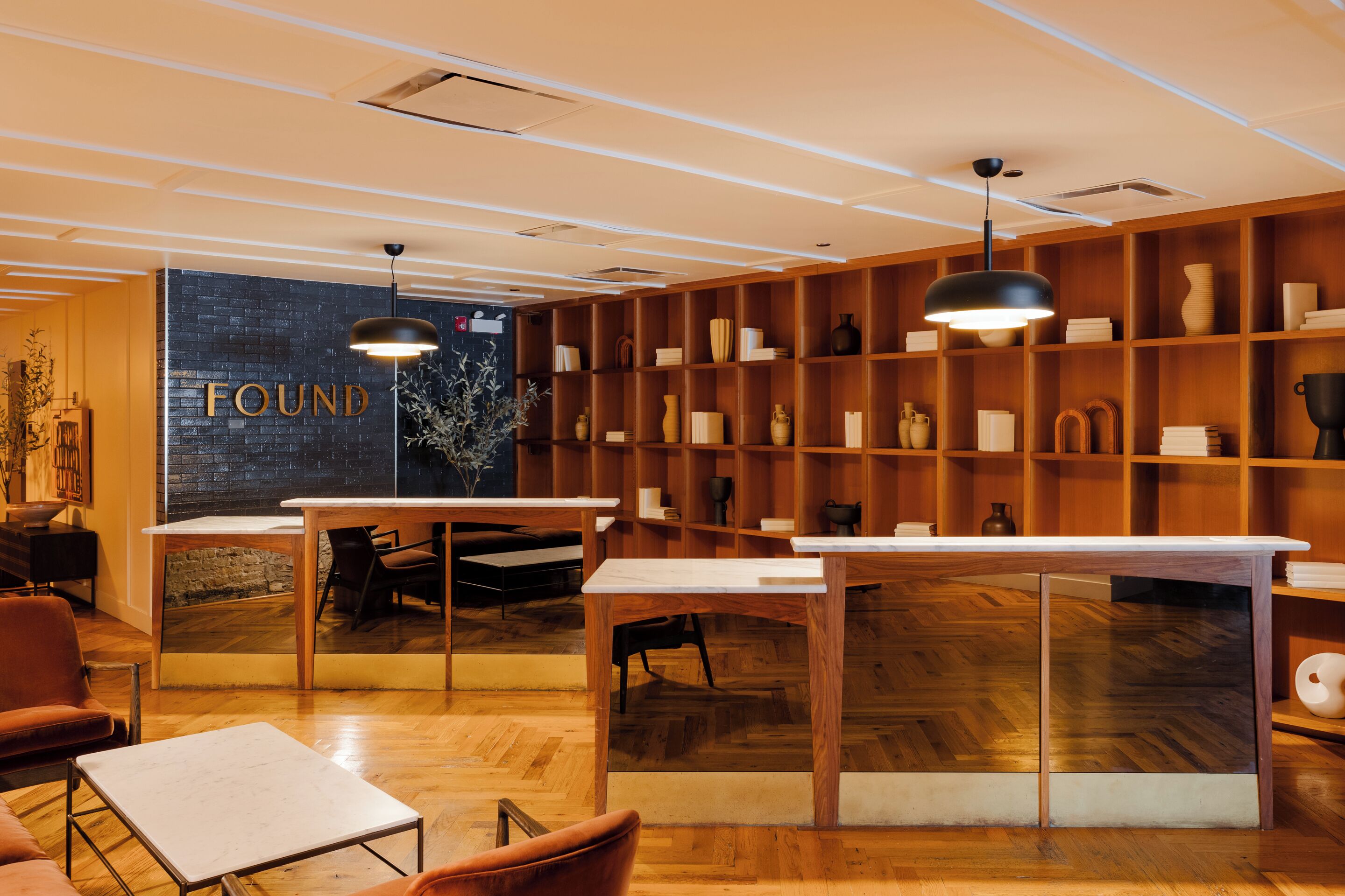 Foto - Found Chicago powered by Sonder