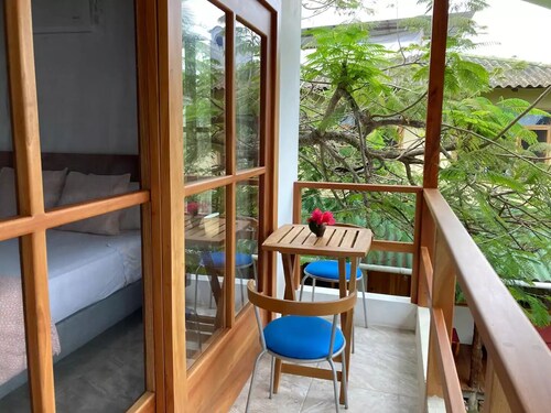 GALAPAGOS SUITE VELERO