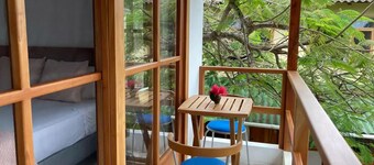 GALAPAGOS SUITE VELERO