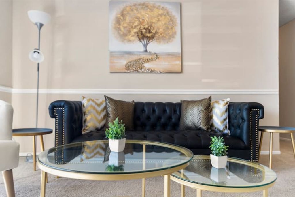 Pristine 2 Bed/2 Bath Condo with Gym and Laundry