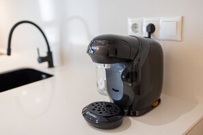 Coffee and/or coffee maker - The Green Apartment II by Florit Flats (Valencia)