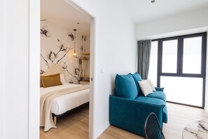 Silitysrauta/-lauta, ilmainen Wi-Fi, vuodevaatteet