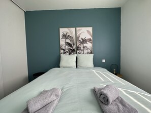4 Schlafzimmer, Bügeleisen/Bügelbrett, kostenloses WLAN, Bettwäsche