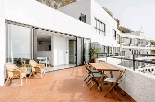 Loft con Gran Terraza y Vista Inmejorable Wifi Max. y Gratis