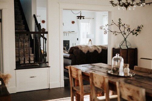 Timeless retreat for nature-lovers