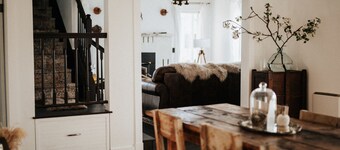 Timeless retreat for nature-lovers