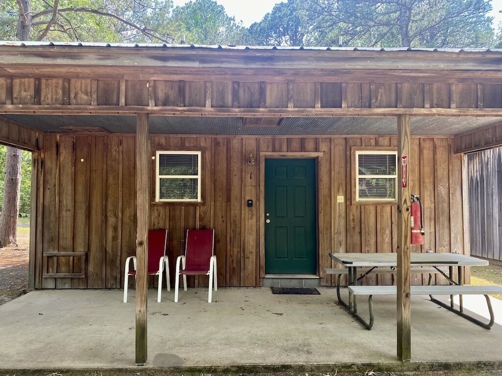 Cypress harbor cabin getaway 3