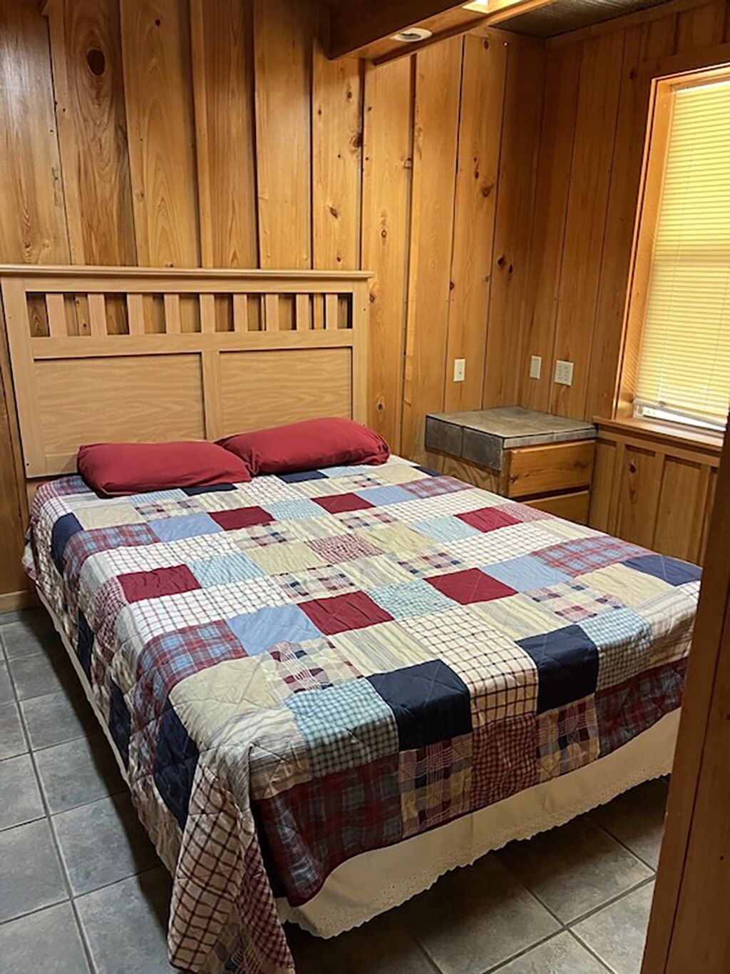 Cypress harbor cabin getaway 3