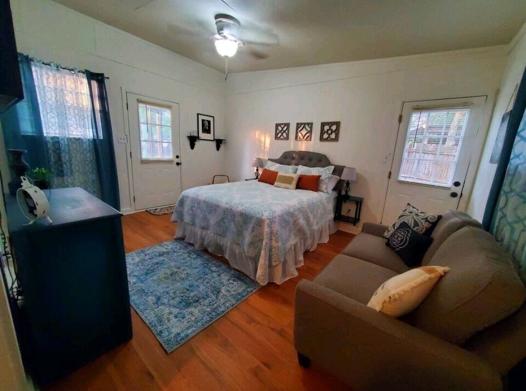 BT's Cottage Hideaway