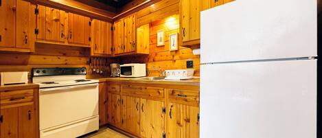 Fridge, microwave, oven, coffee/tea maker