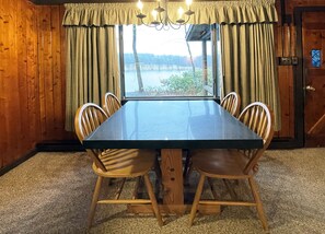 تناول الطعام