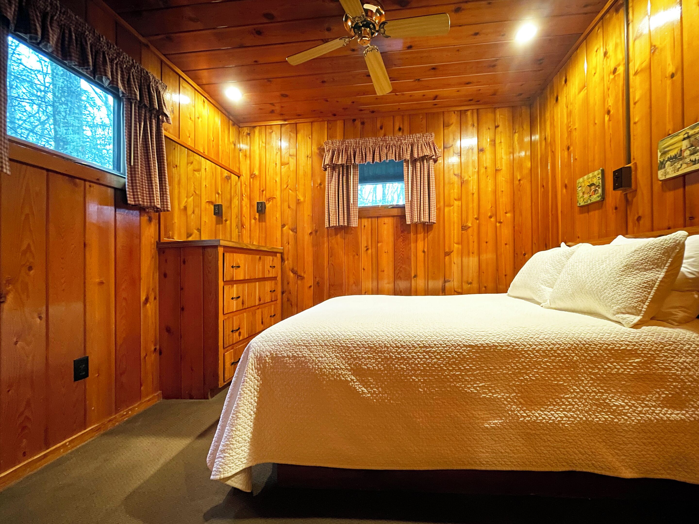 3 Schlafzimmer, Bügeleisen/Bügelbrett, WLAN, Bettwäsche